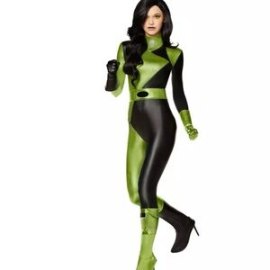 SHEGO COSTUME